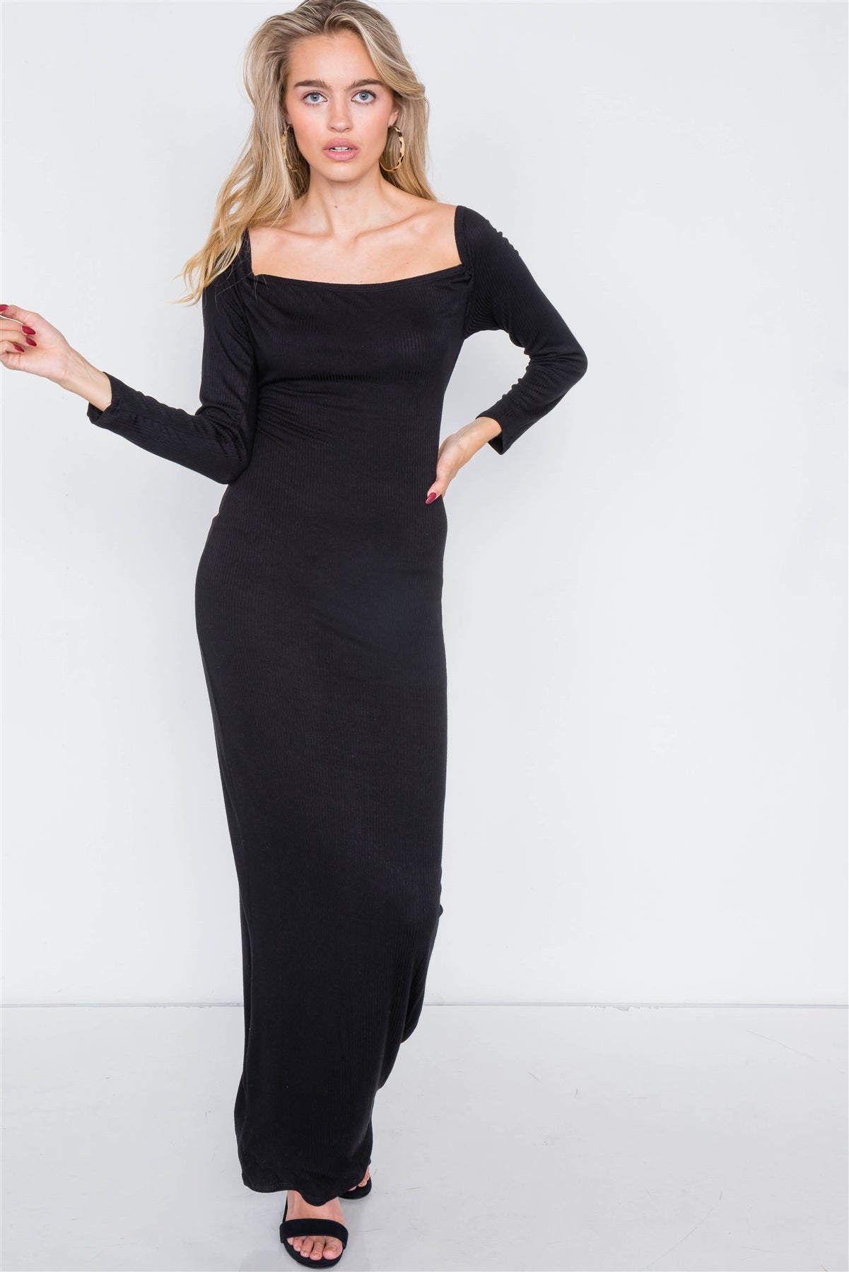 Black Open-Back Ribbed Black Maxi Dress