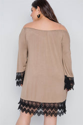 Plus Size Mocha Off-The-Shoulder Lace Hem Dress